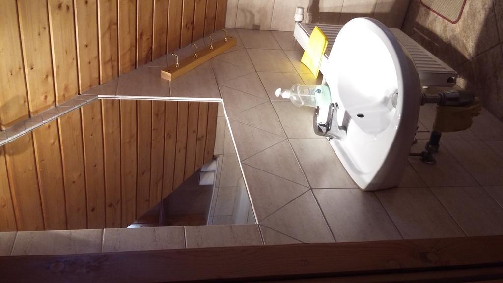 Keramiapark Guesthaus Hotell Budapest Eksteriør bilde