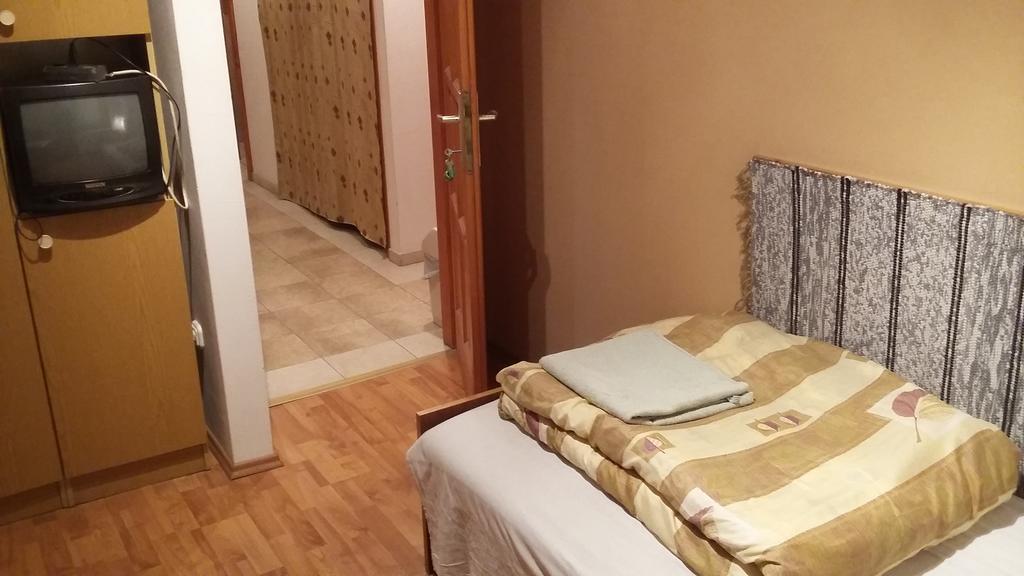 Keramiapark Guesthaus Hotell Budapest Eksteriør bilde